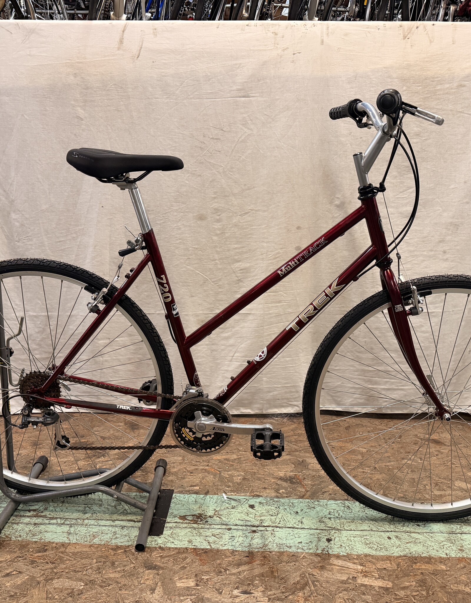 20" Trek Multitrack 720 (8429) I4L