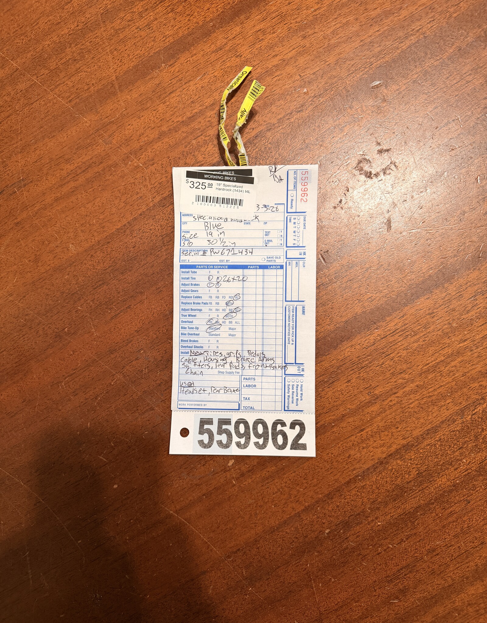 19" Specialized Hardrock (1434) I4L