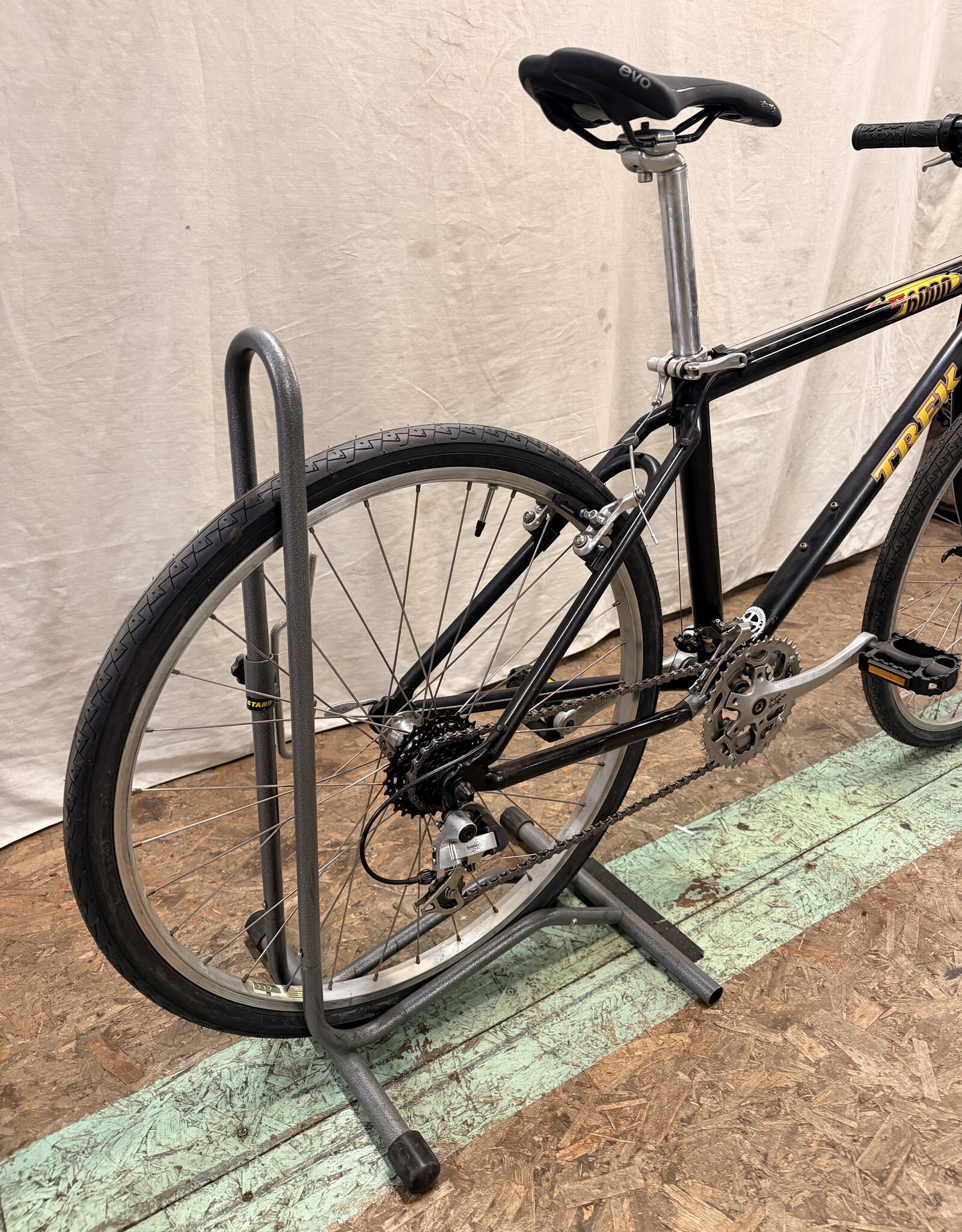 16" Trek ZX 6000 (2611) I3U