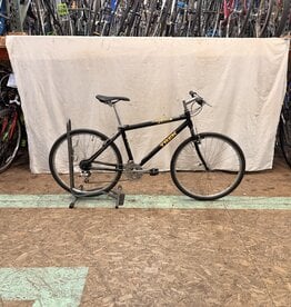 16" Trek ZX 6000 (2611) I4L