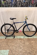17" Trek 820 Mountain Track (9563) I4L