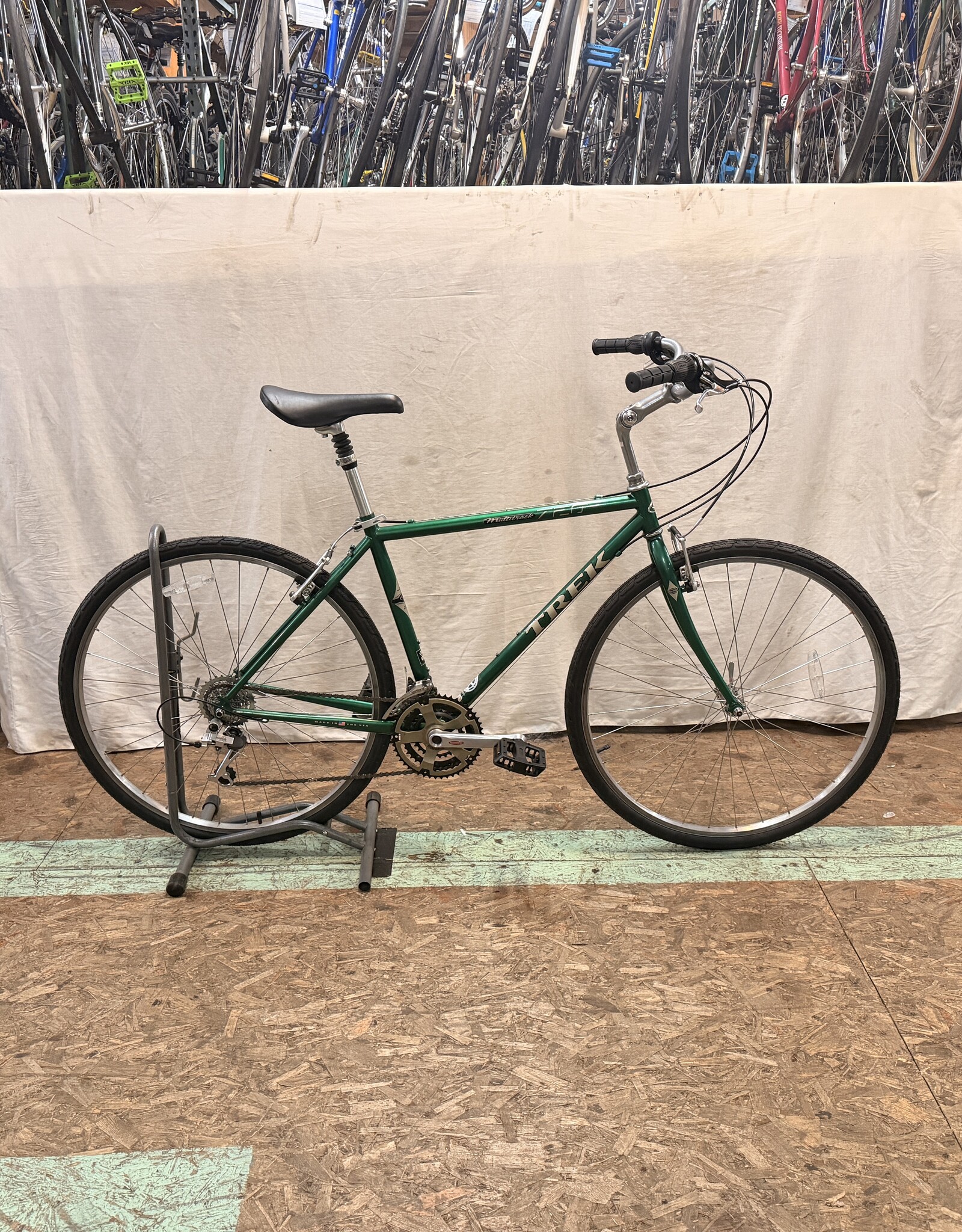 19" Trek 720 Multitrack (8Z8R) I4L