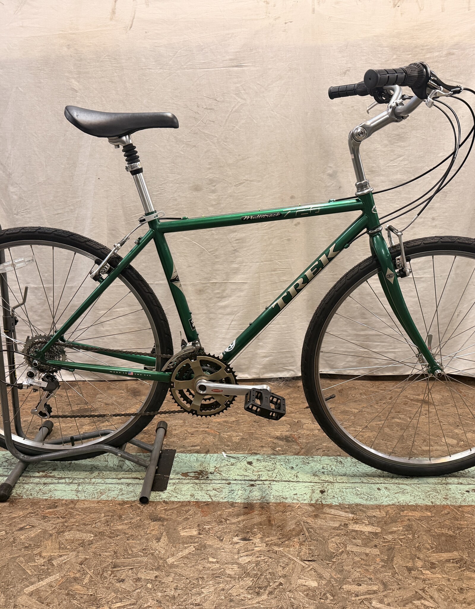 19" Trek 720 Multitrack (8Z8R) I4L
