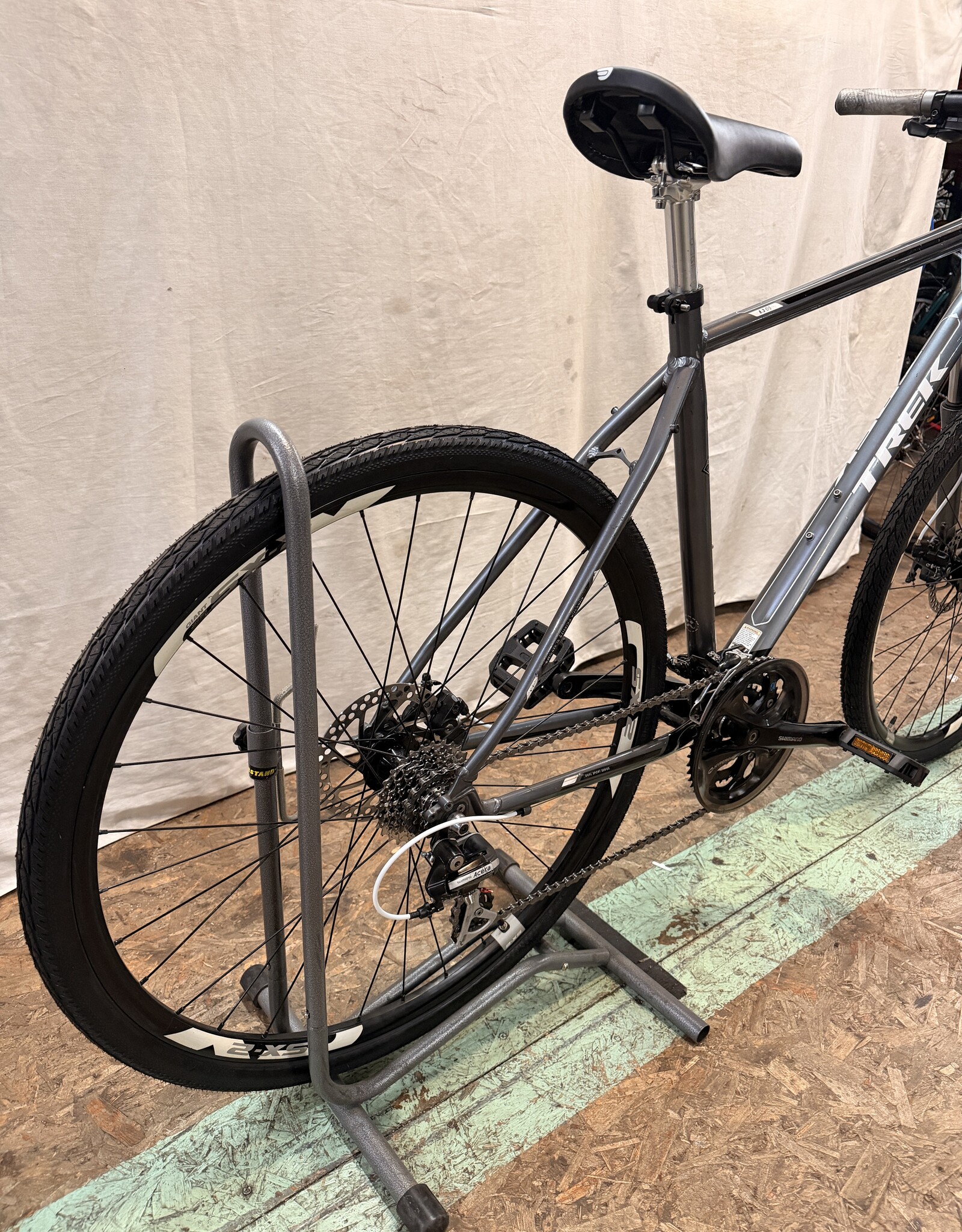 21" Trek 8.3 DS (154G) C4L