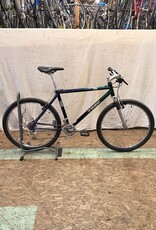 17" Trek 7000  (329N) B3L