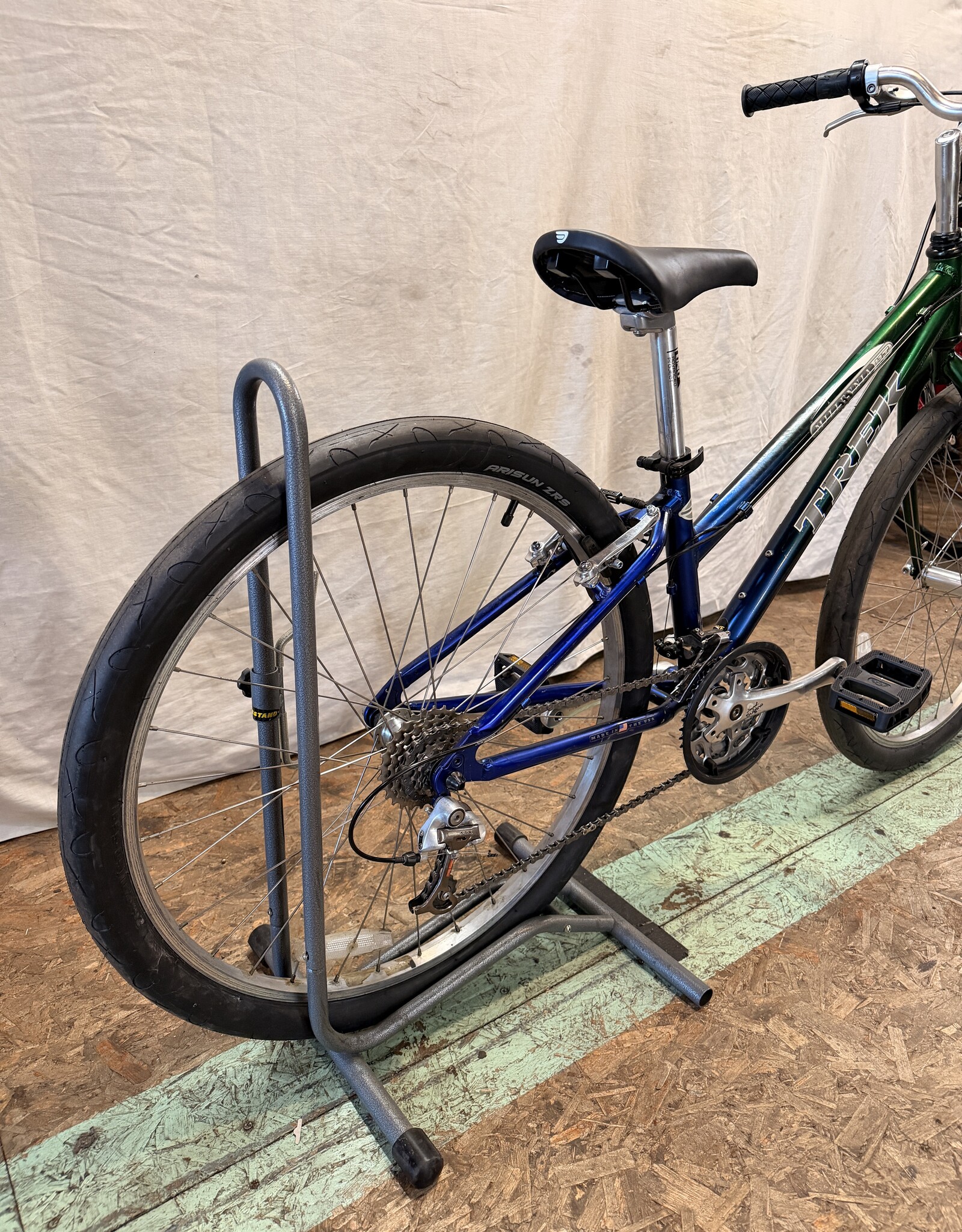 13" Trek Millennia HT (4568) B3L