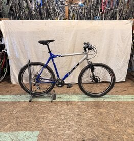 Haro 23" Haro V'Series V1 (1484) B3L