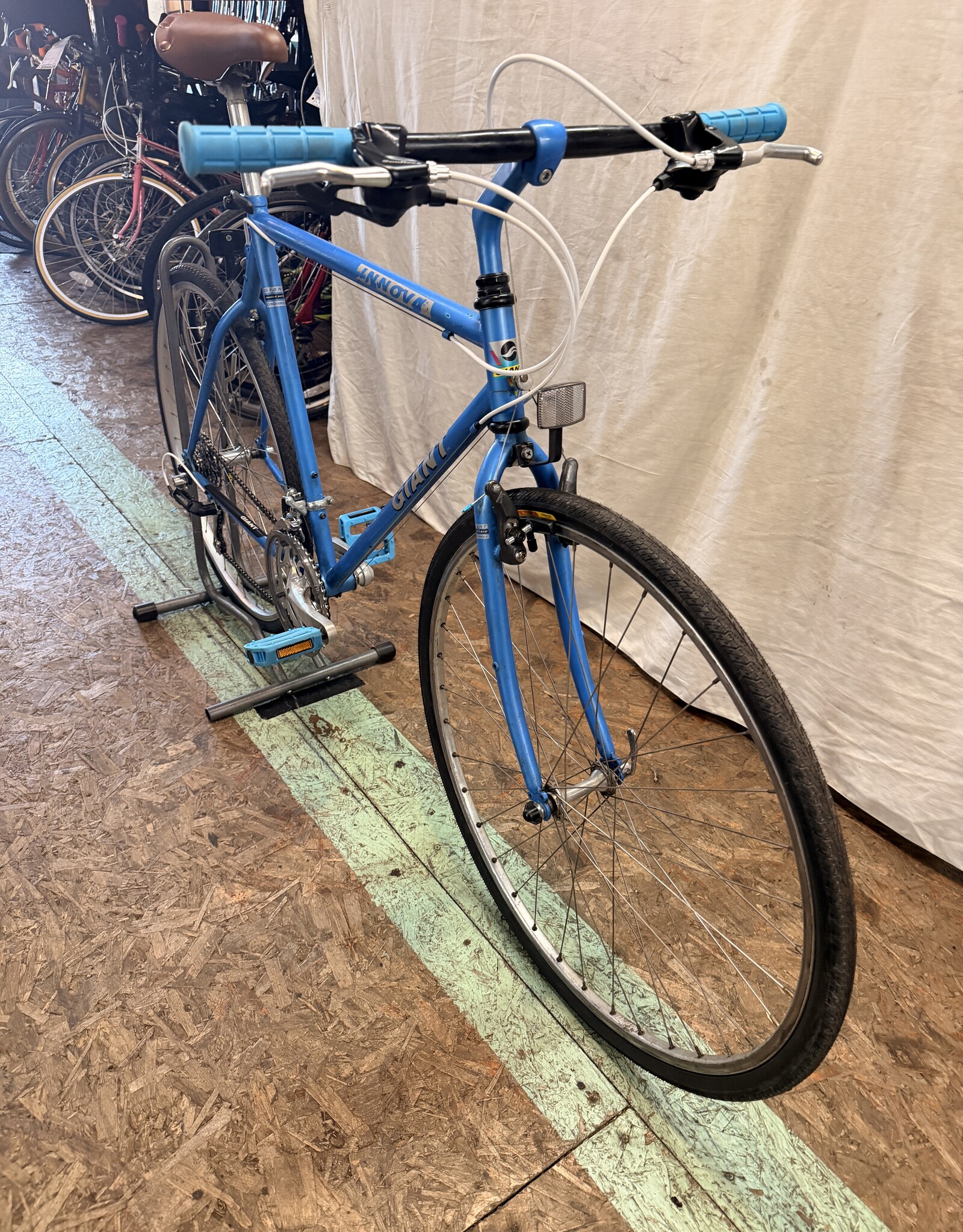 22" Giant Innova (0151) B3L