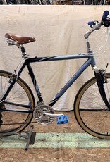 22.5" Trek 7200 Multitrack (8216) B4L