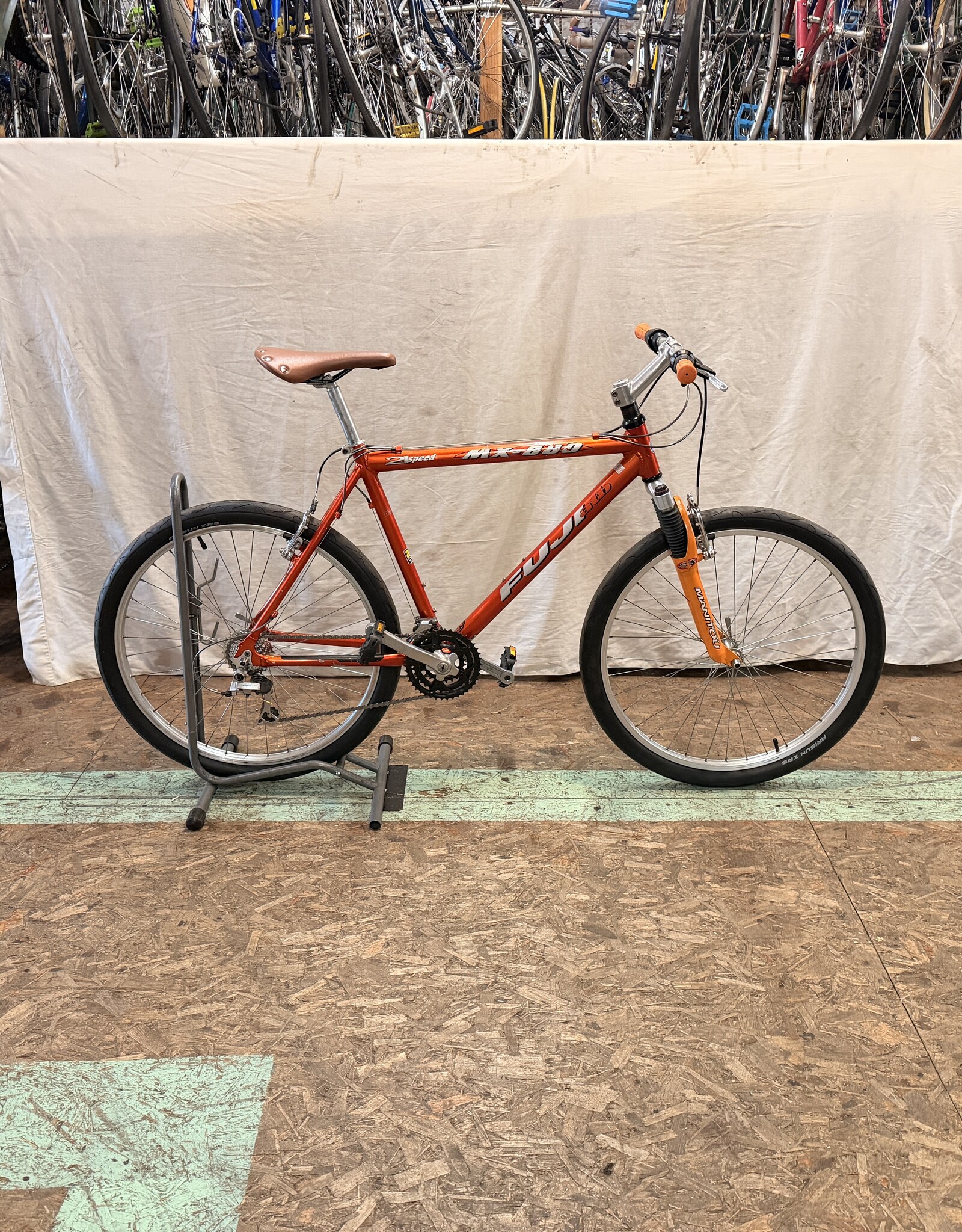 Fuji 20" Fuji MX 880 (0280) B4L