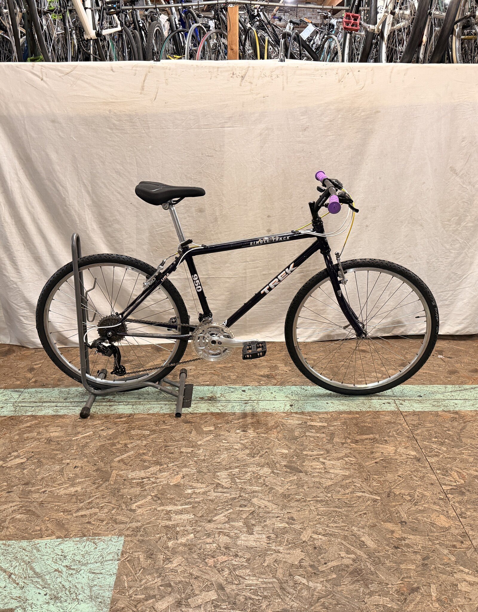 16.5" Trek 950 SingleTrack (4425) C3U