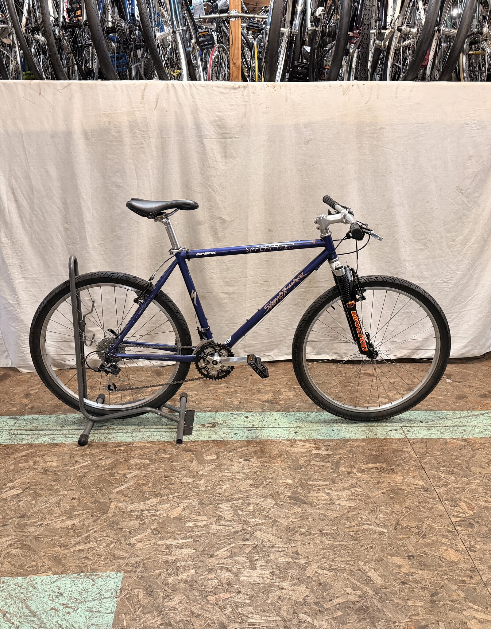 19" Spcialized Stumpjumper (2917) B1U