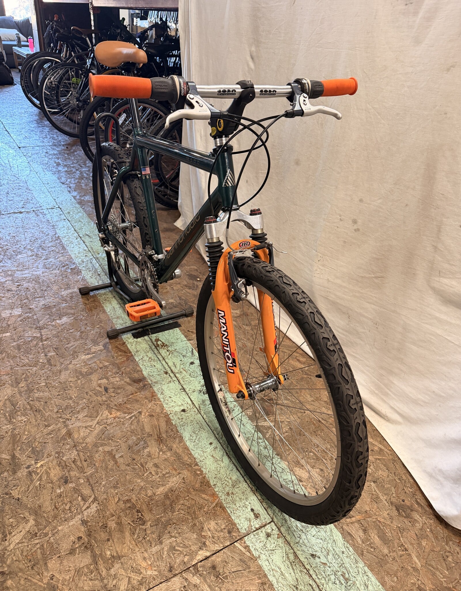Cannondale 18" 46cm Cannondale M500 (5T18) C3U