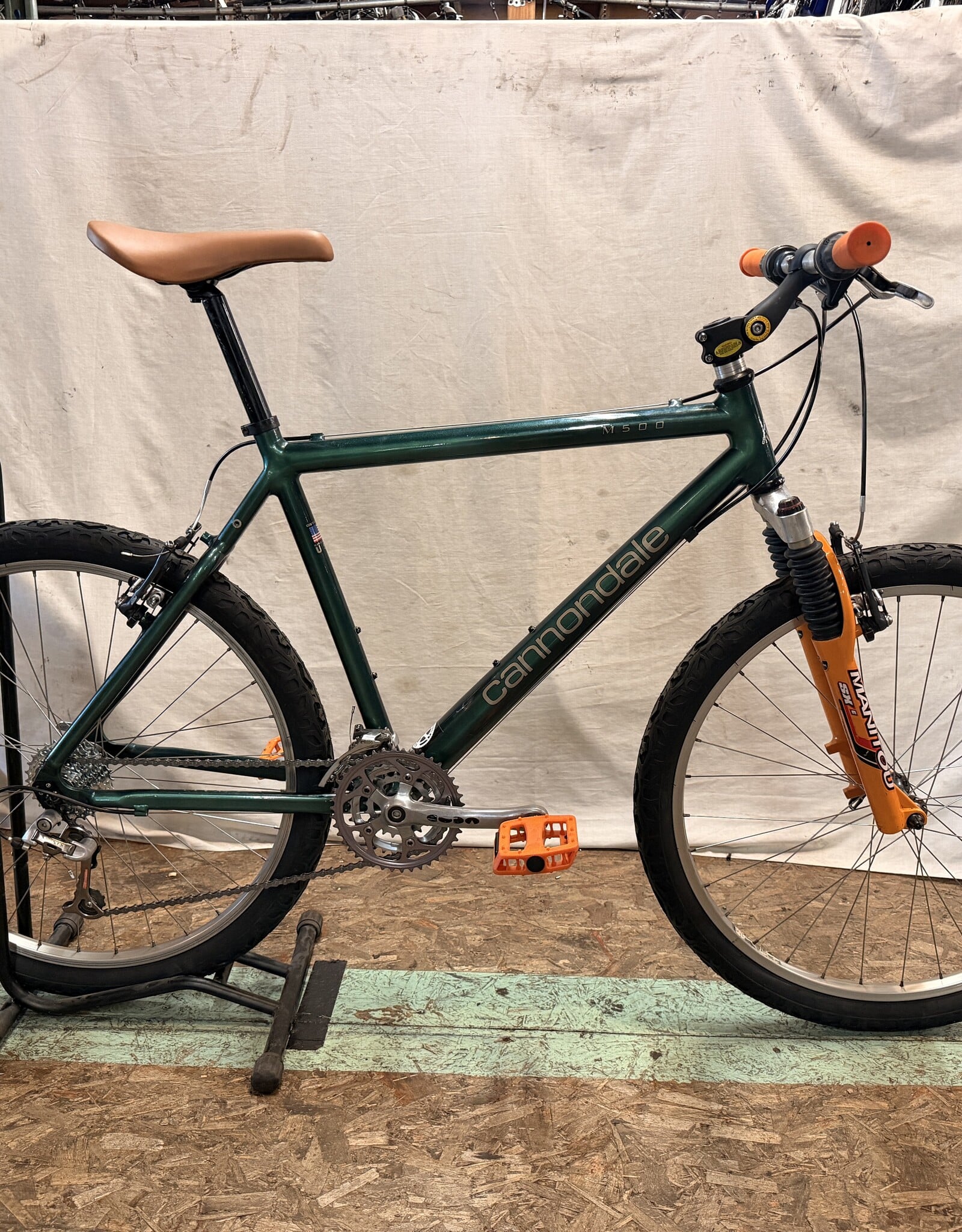 Cannondale 18" 46cm Cannondale M500 (5T18) C3U
