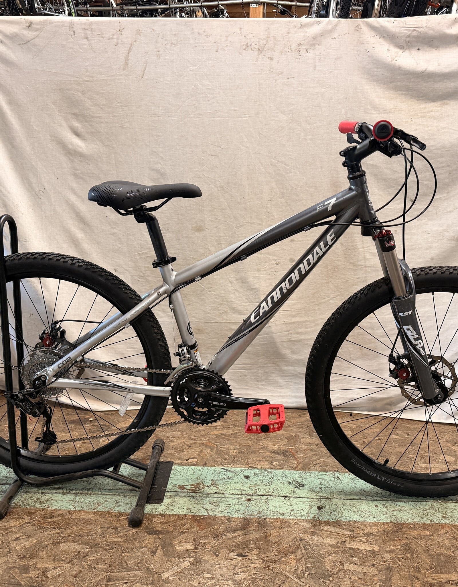Cannondale 15" Cannondale F7 (48M6) C3U