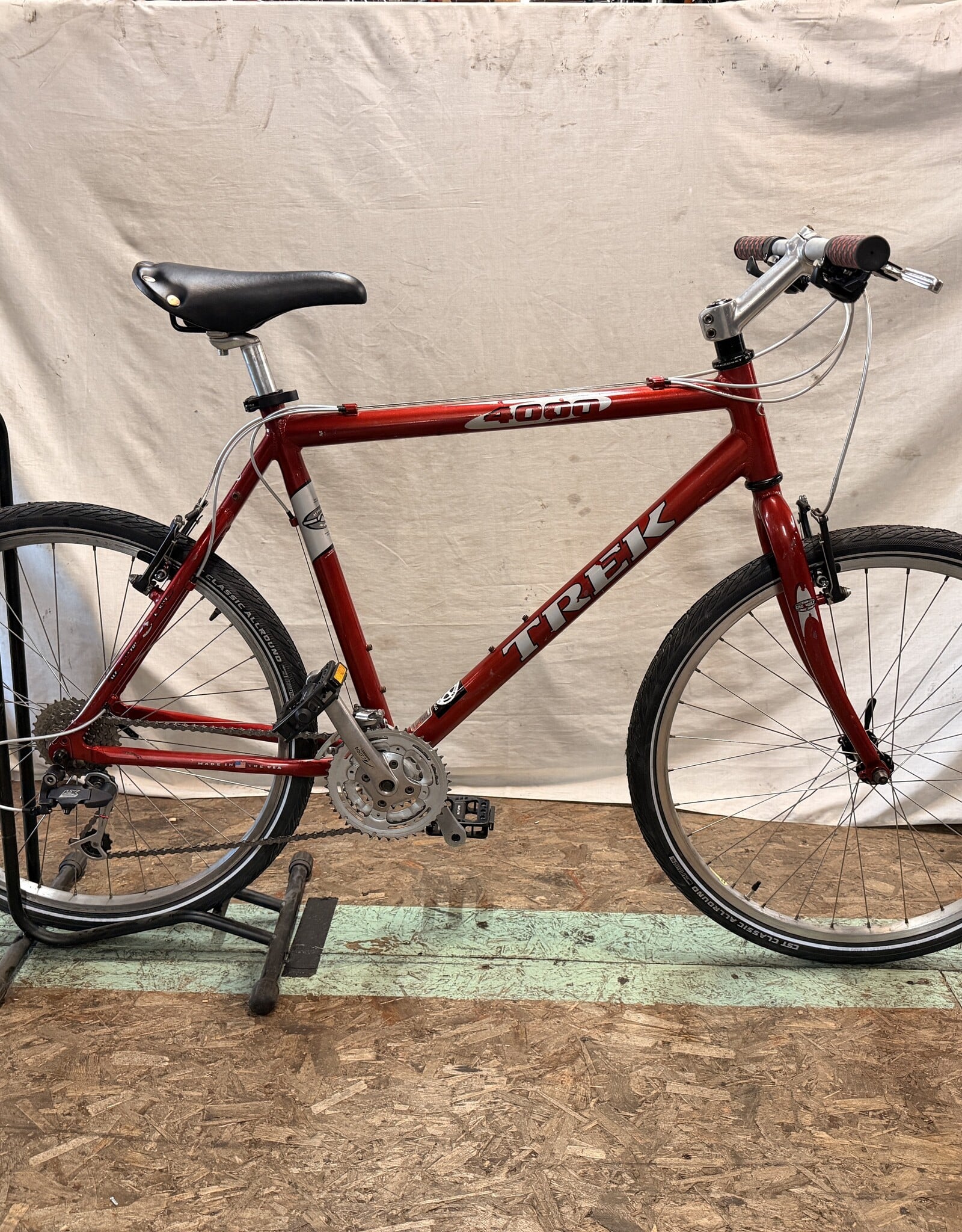 20" Trek 4000 (799R) C3U