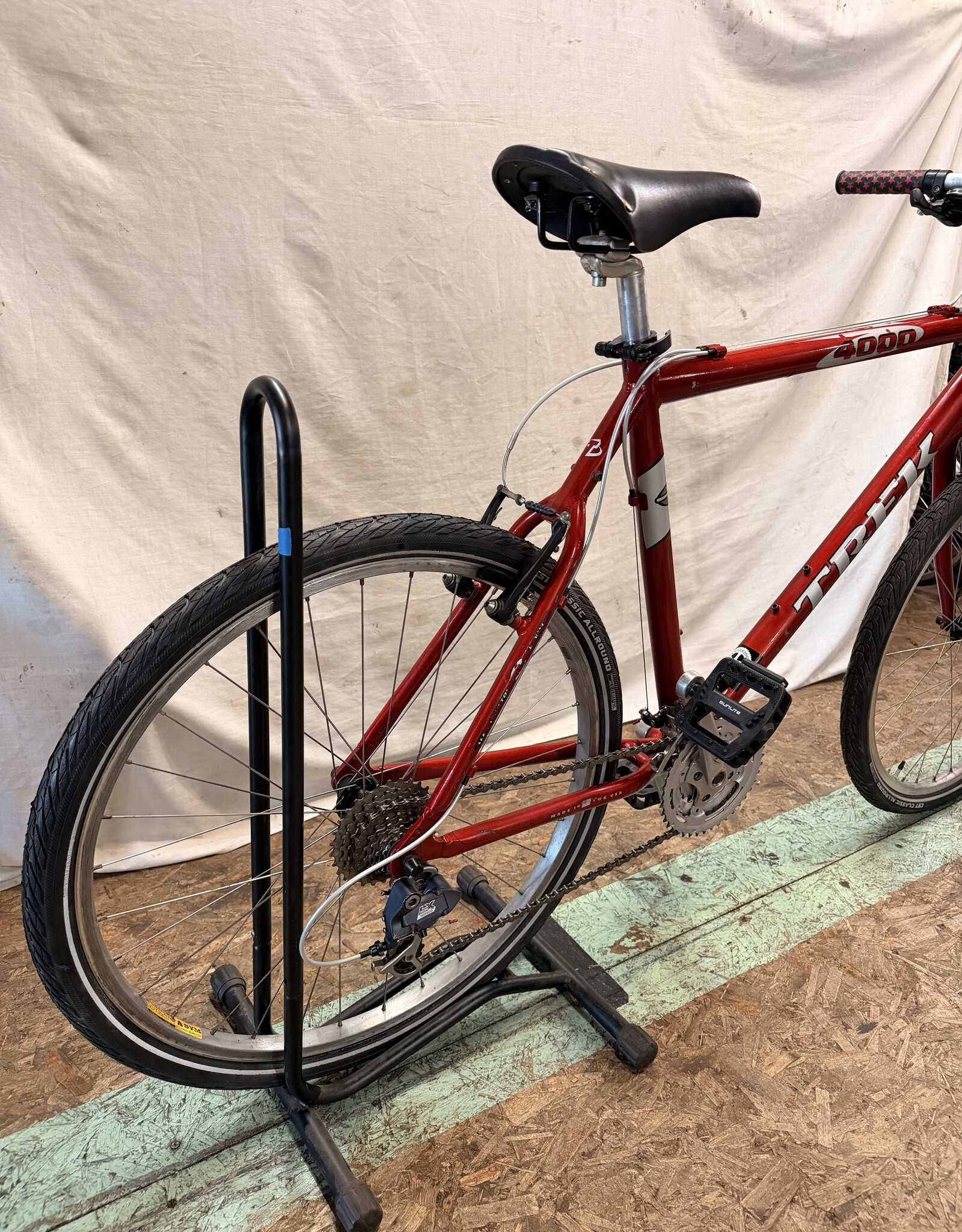 20" Trek 4000 (799R) C3U
