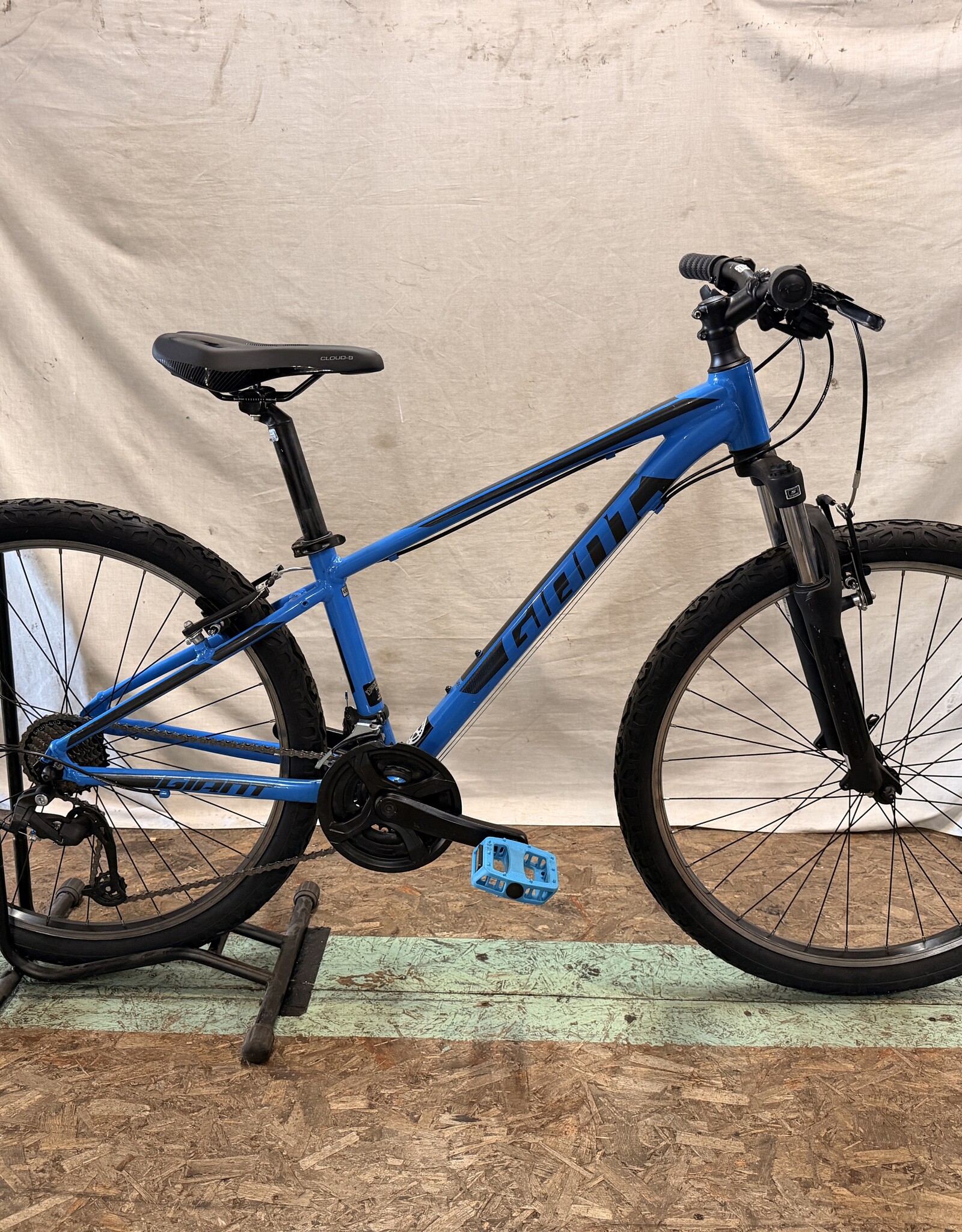14" Giant RTX (6640) C4U