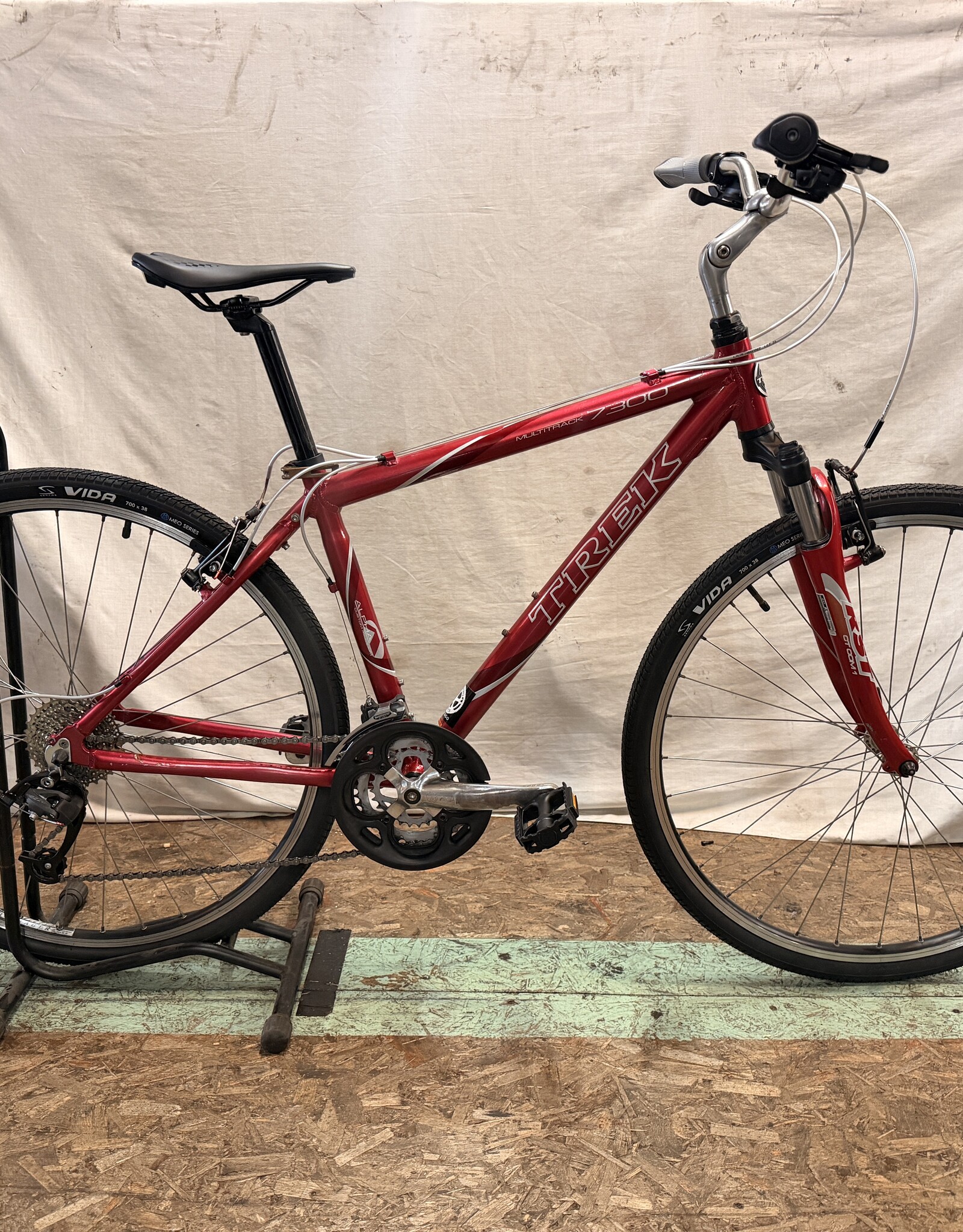 17.5" Trek 7300 (U022) C5U