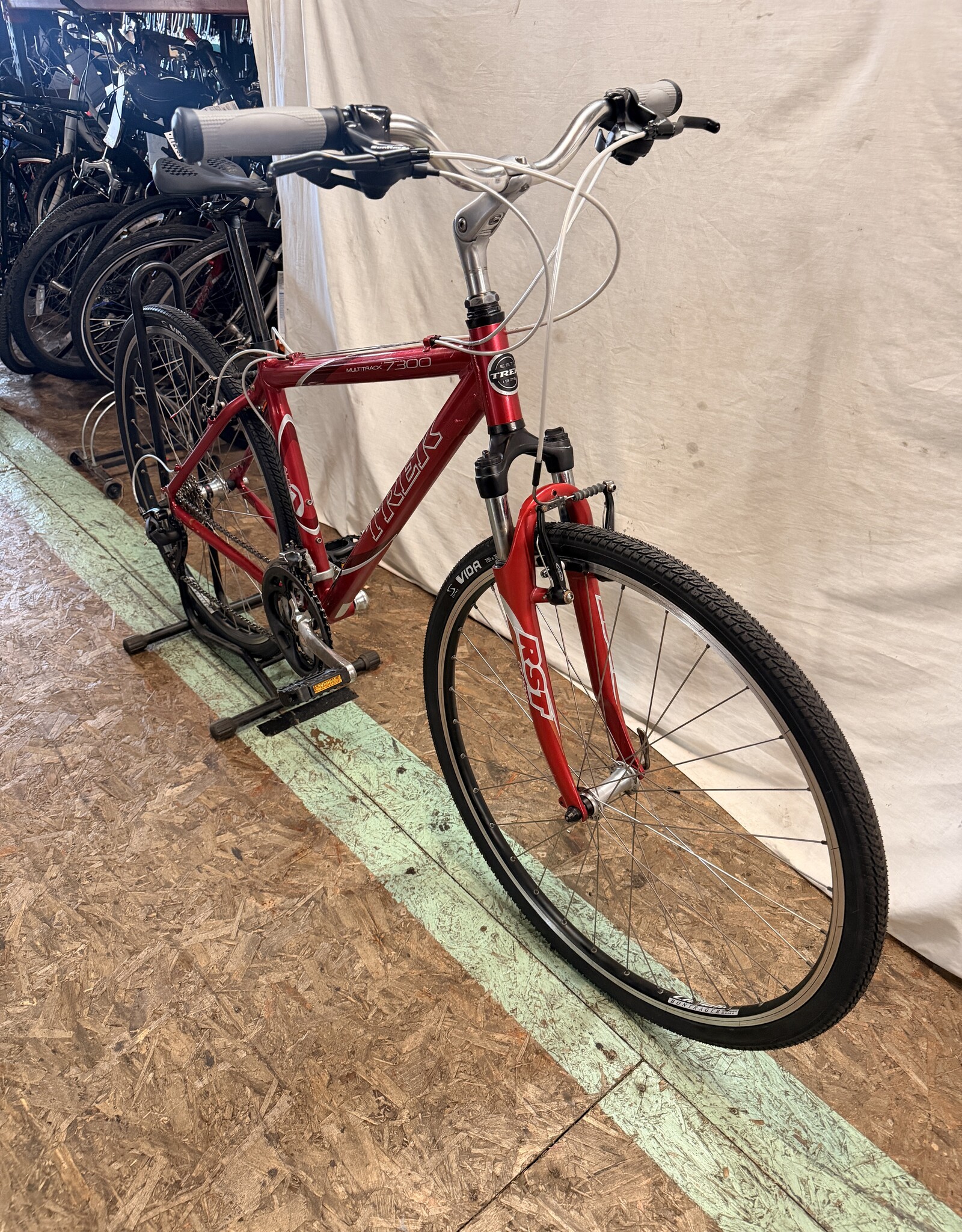 17.5" Trek 7300 (U022) C5U