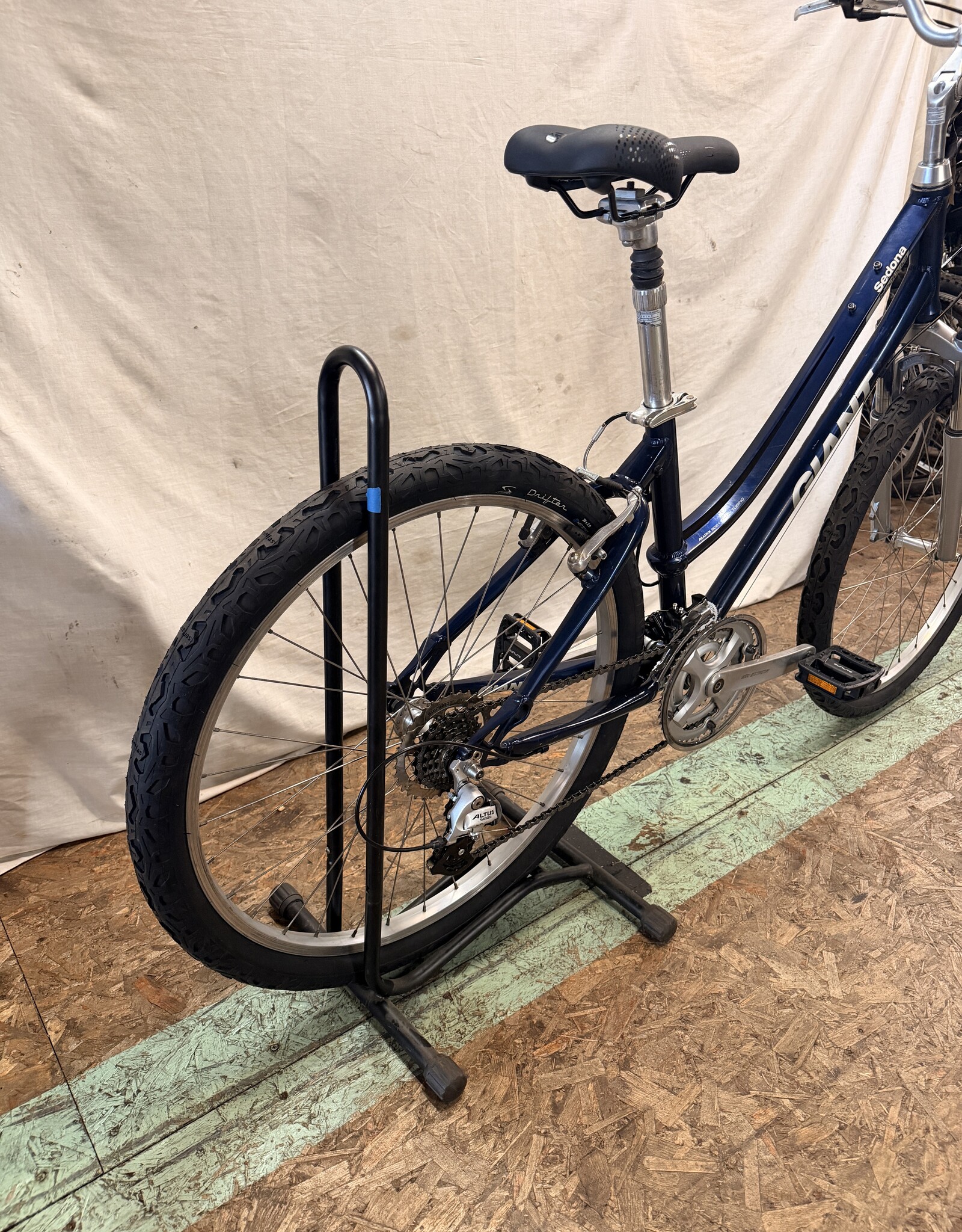 16" Giant Sadona (7410) C5U