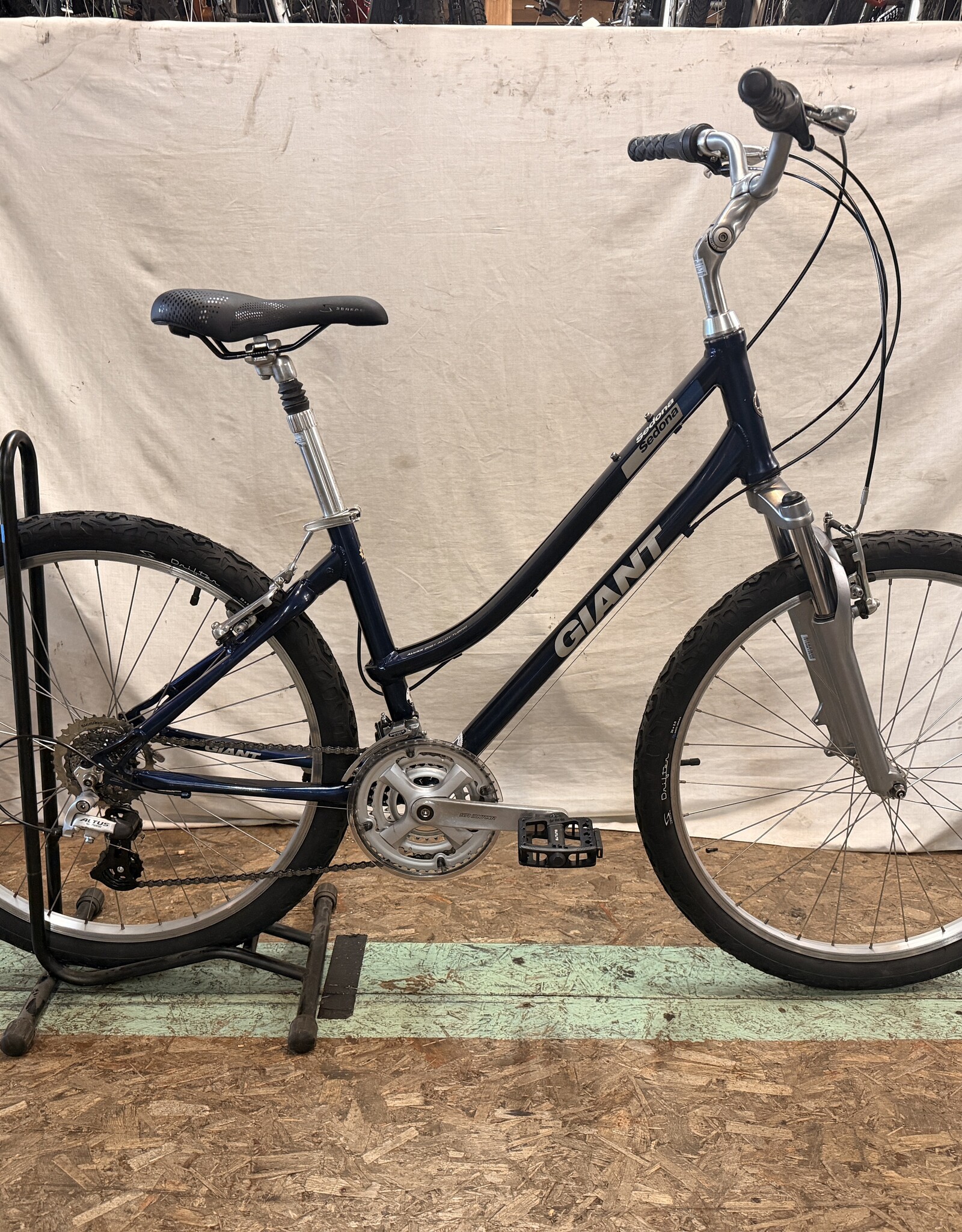 16" Giant Sadona (7410) C5U