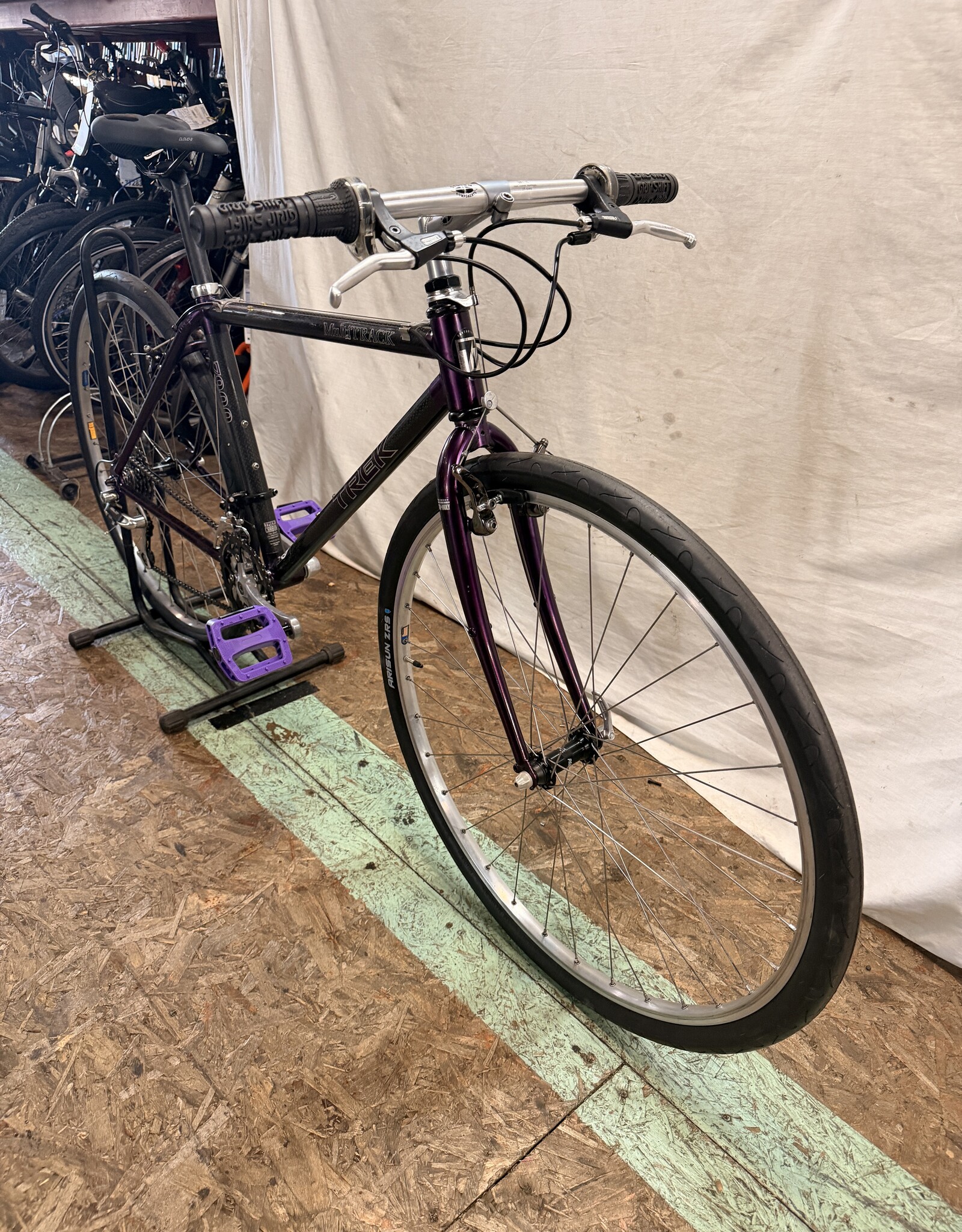 17" 43cm Trek 7900 (3371) C5U