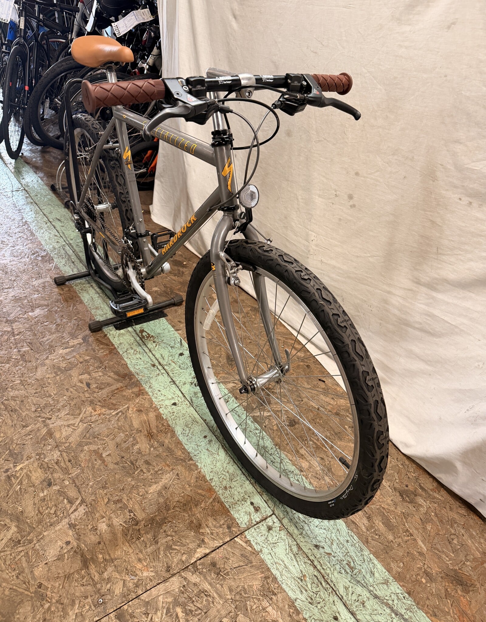 20" Specialized Hardrock (9088) C5U