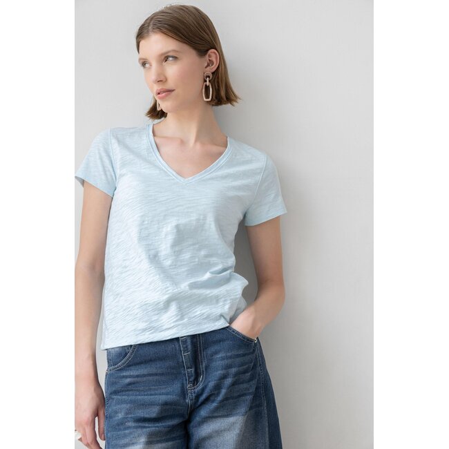 Lilla P Short Sleeve Back Seam V-Neck Tee