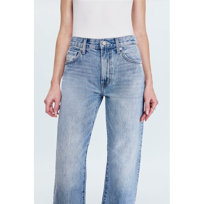 Pistola Lexi Mid-Rise Bowed Straight Jean