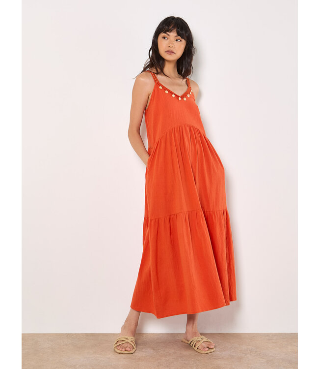 Shell Detailed Tiered Midaxi Dress