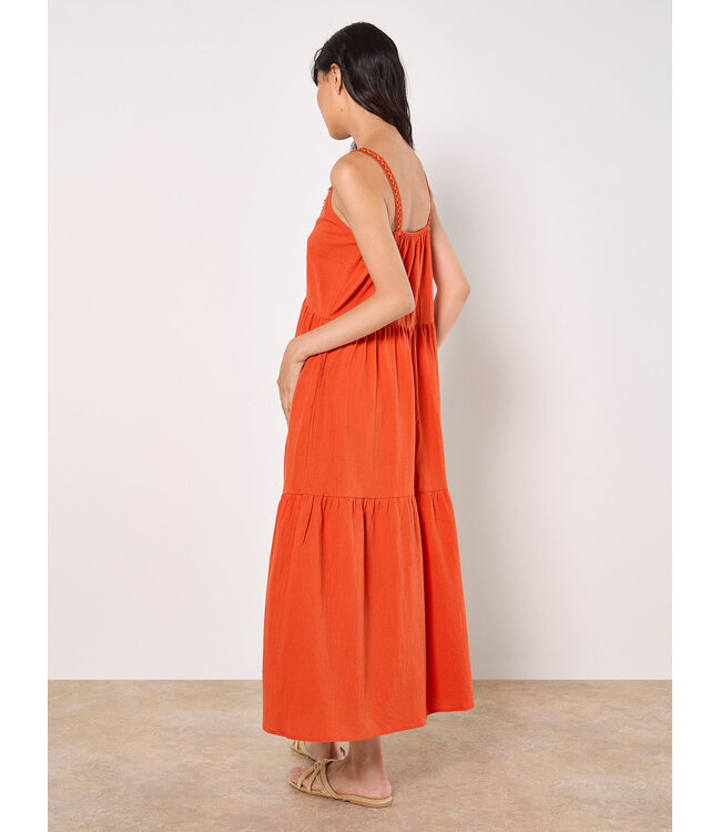 Shell Detailed Tiered Midaxi Dress