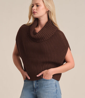 525 Cate Sleeveless Turtleneck Sweater