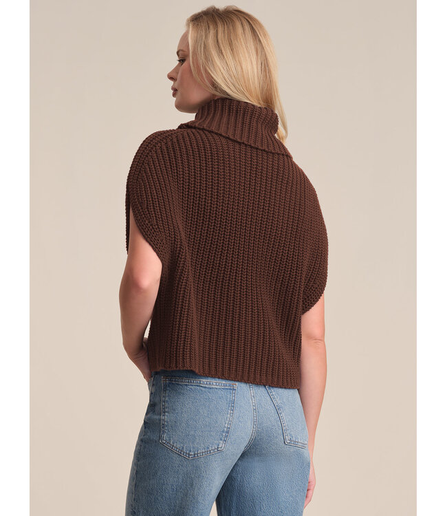 525 Cate Sleeveless Turtleneck Sweater