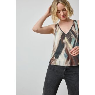 Lilla P Pleated V-Neck Shell