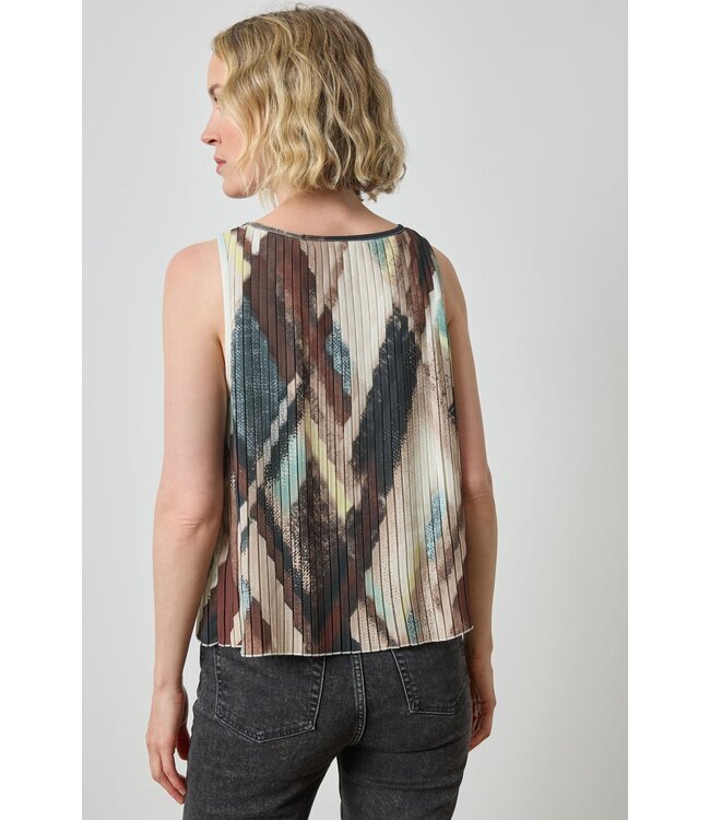 Lilla P Pleated V-Neck Shell