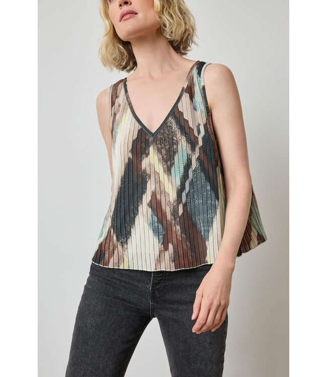 Lilla P Pleated V-Neck Shell