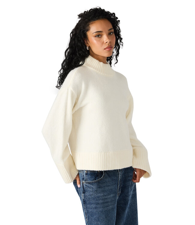 Ivi Sweater