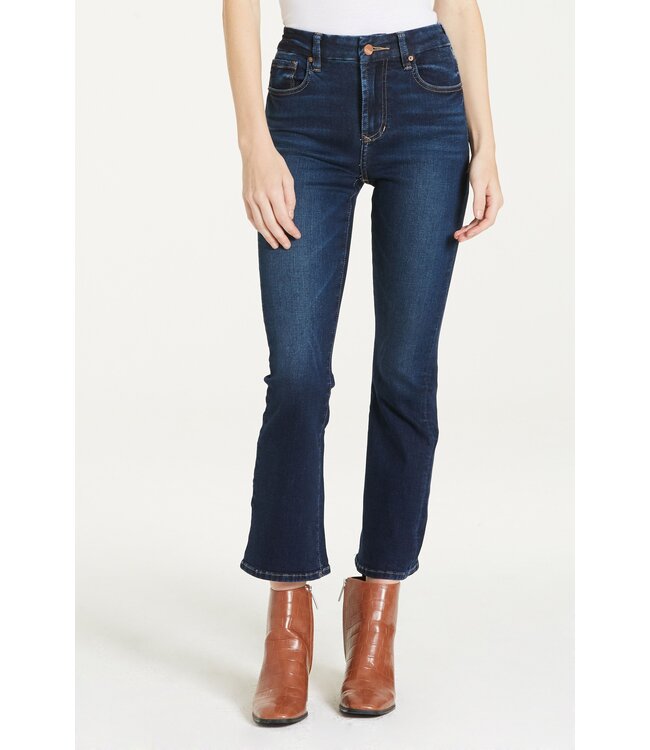 Dear John Jeanne Crop Flare