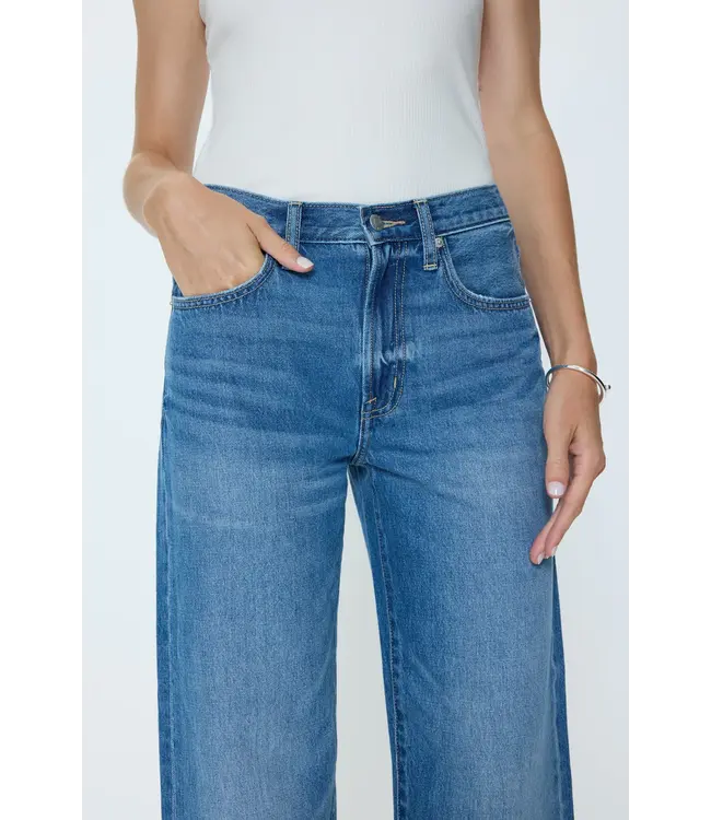 Pistola Donny Rolled Hem Boyfriend Jean