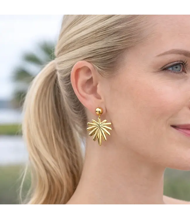 Clover + Palm Signature Palm Post Earrings
