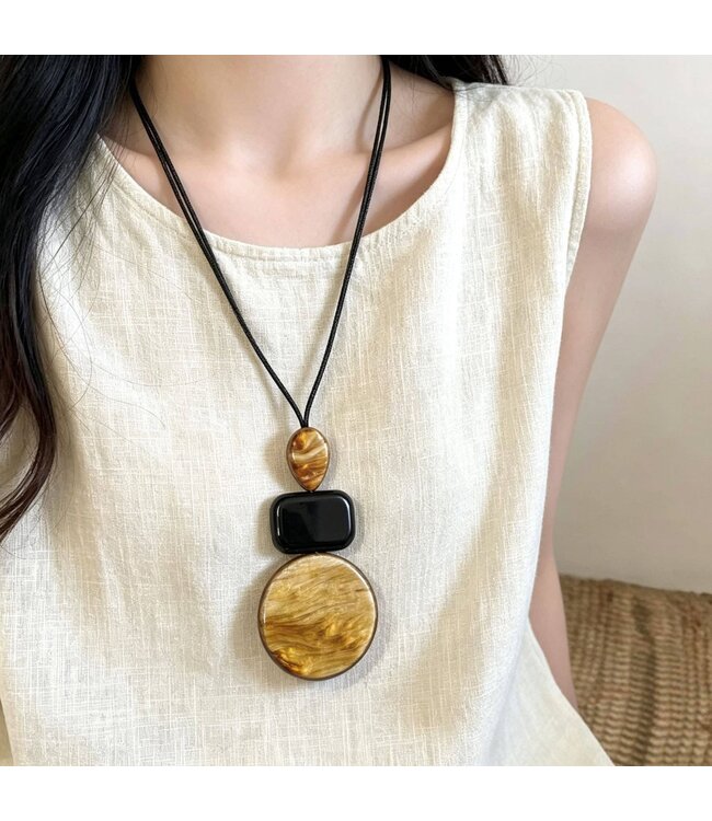 Resin Style Necklace