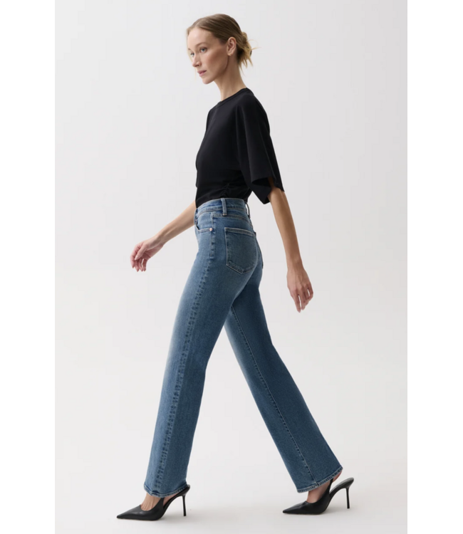 Pistola Evie High Rise Slim Boot