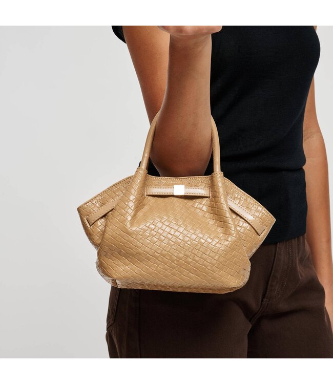 Selena Embossed Woven