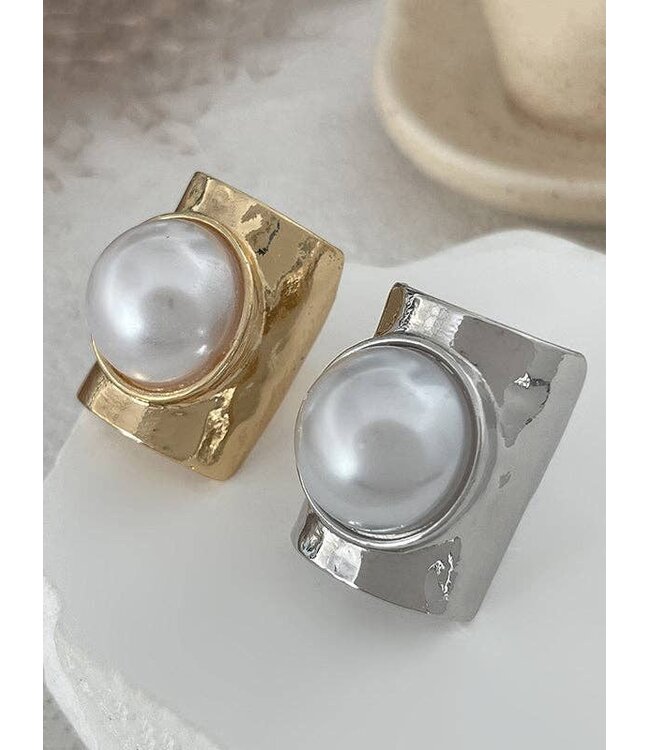 Stop and Stare Ring