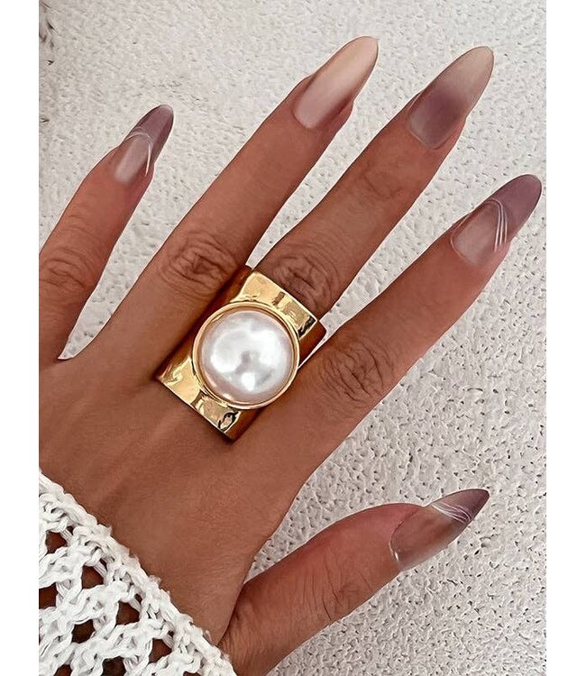 Stop and Stare Ring