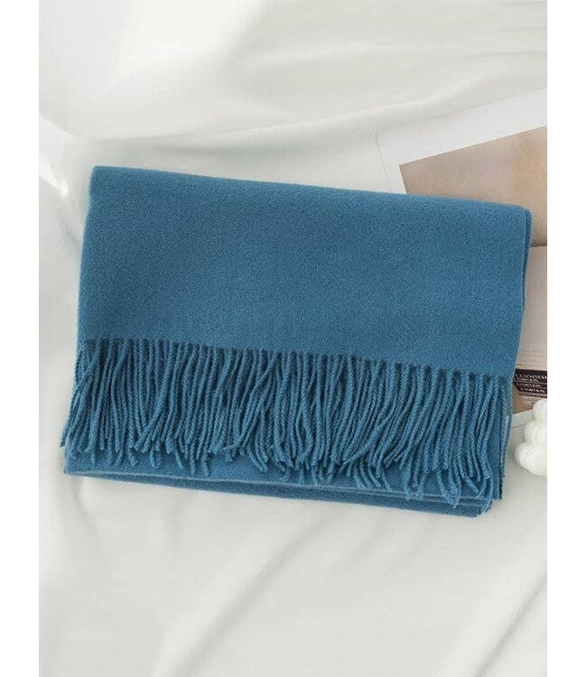 Keep Warm Tasseled Shawl