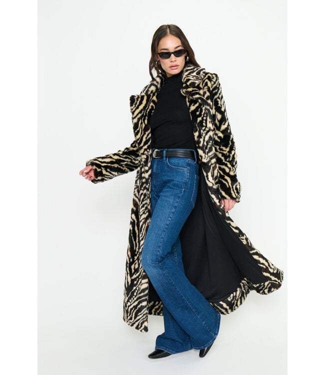 Show Me Your Mumu Miss Cindy Overcoat