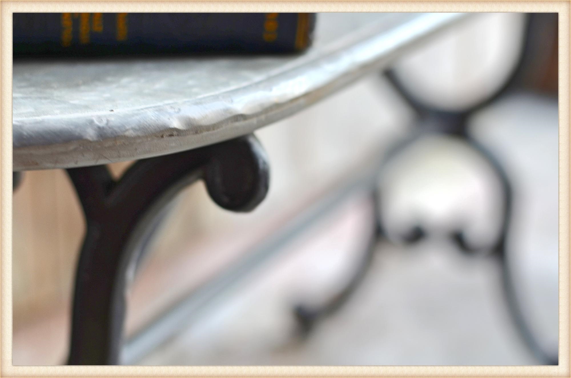 Galvanized Riser Bench