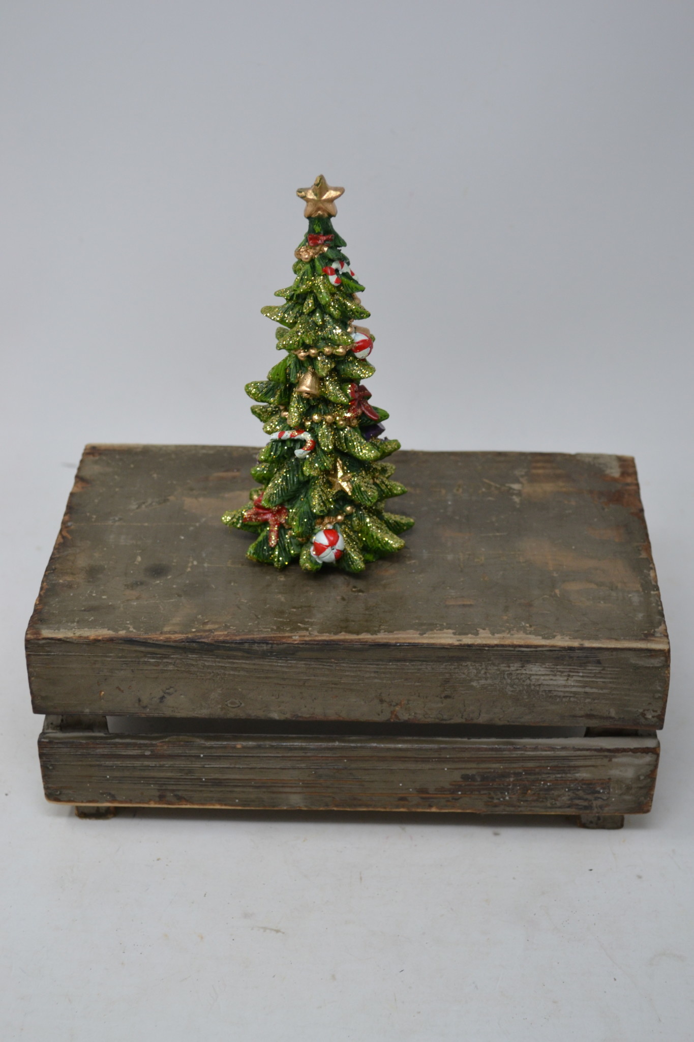 Small Shimmer Christmas Tree (4 Styles)
